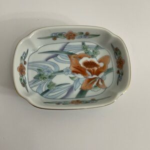 Hand Decorated  Floral soap dish ceramic Takahashi San Francisco made in Japan